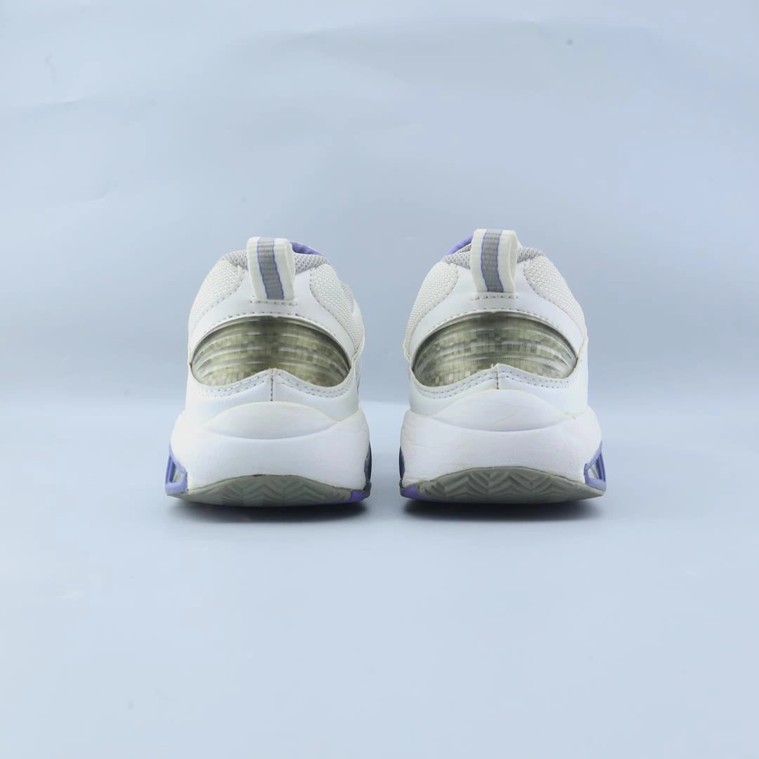 NEW BALANCE 806 stylish New Balance designs