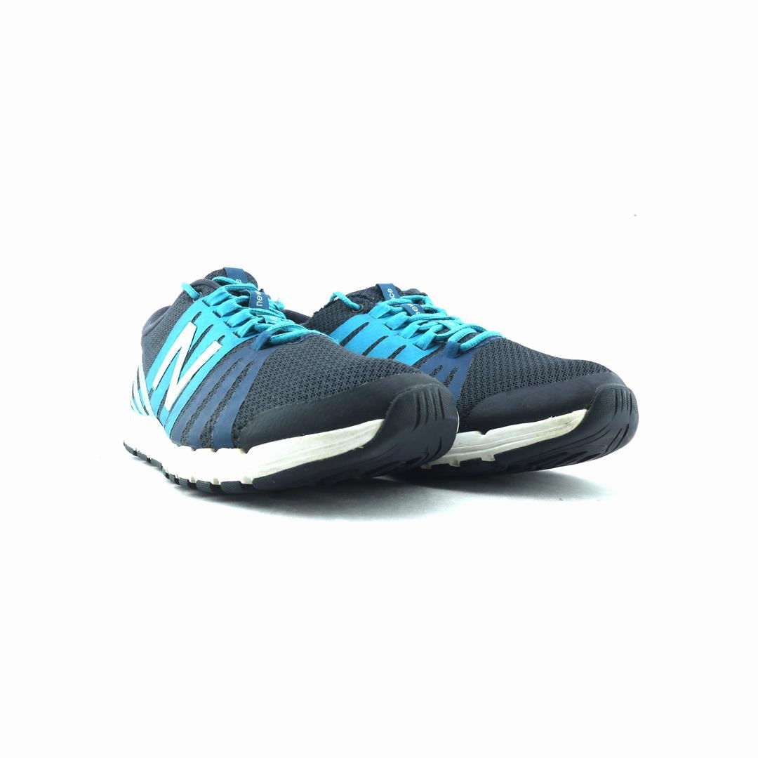 NEW BALANCE 811 stylish New Balance designs