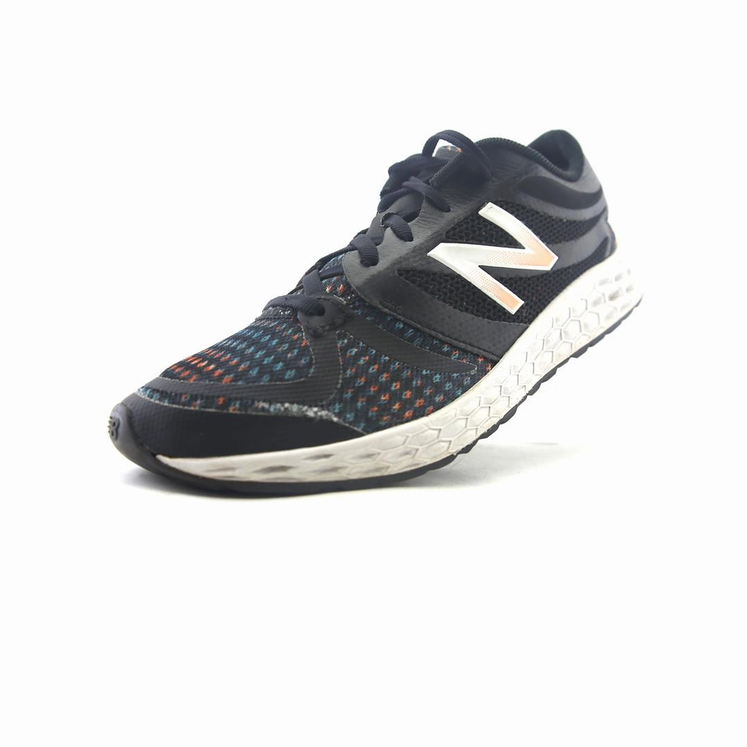NEW BALANCE 822V3 New Balance trainer visuals