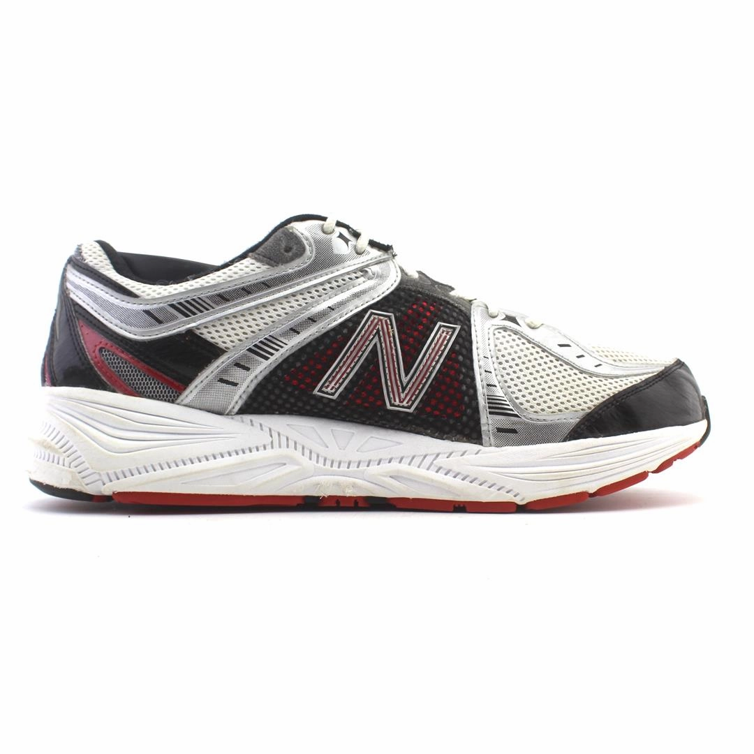 NEW BALANCE 840 New Balance trainer visuals