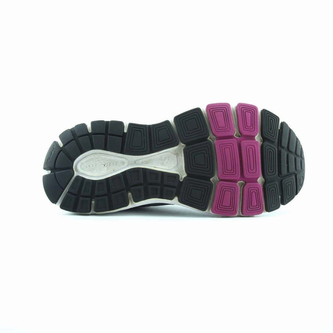 NEW BALANCE 840 V4 New Balance trainer visuals