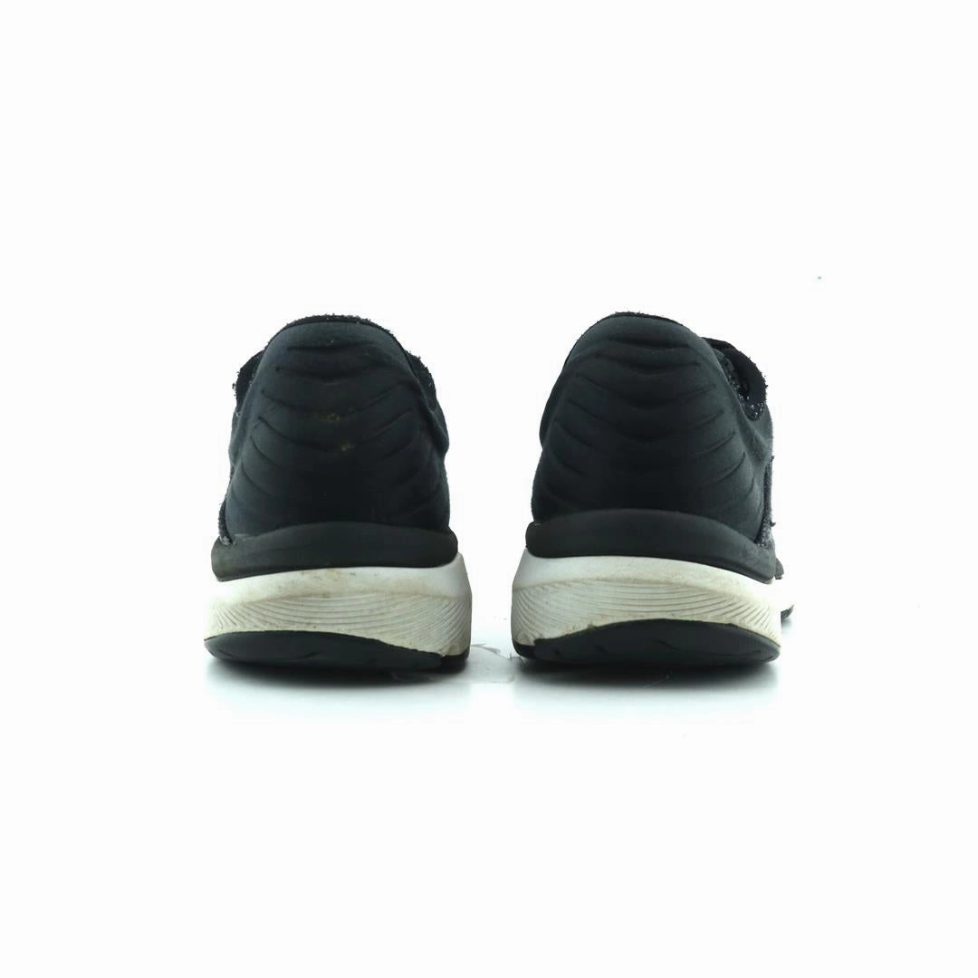 NEW BALANCE 860 V10 New Balance casual shoe looks
