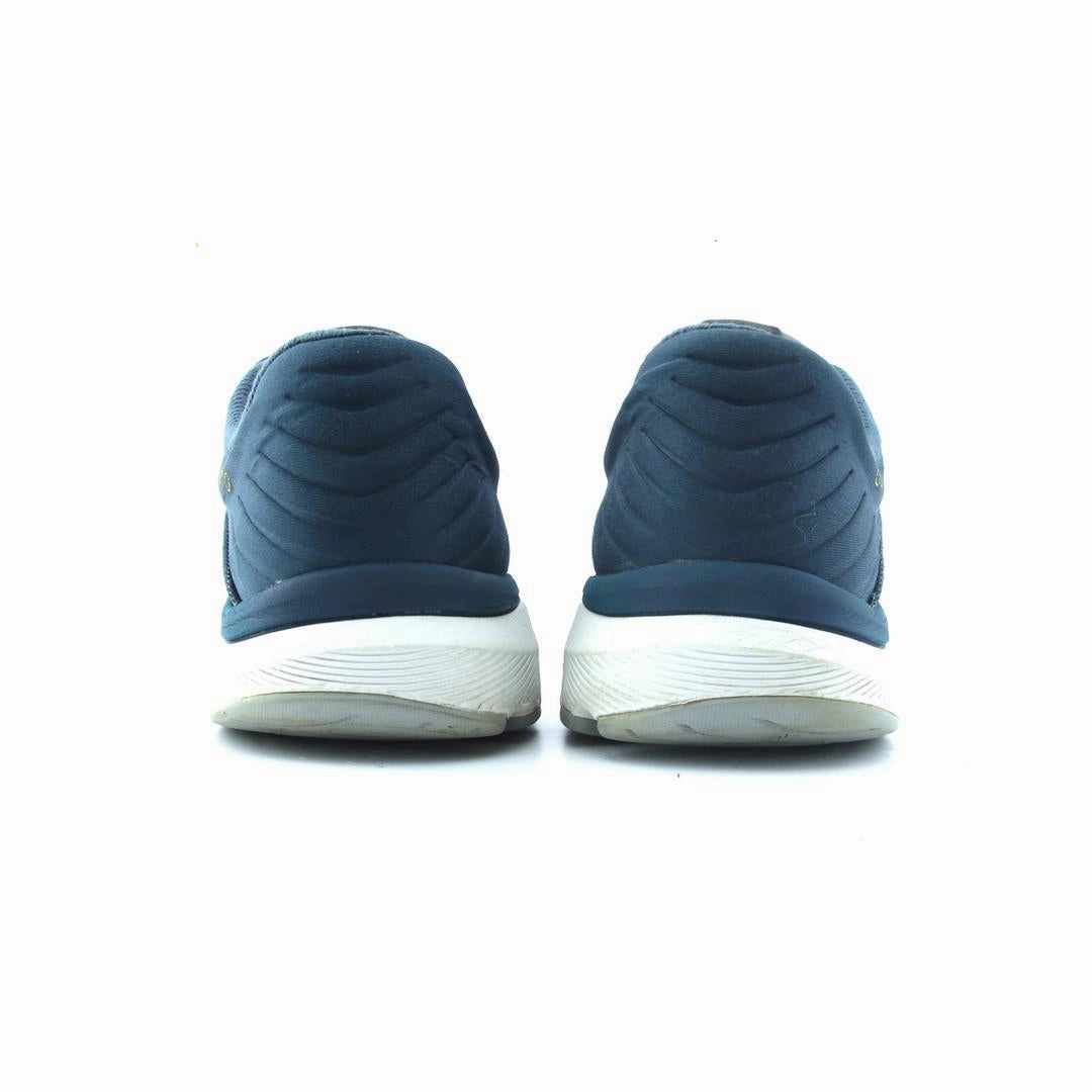 NEW BALANCE 860V10 New Balance trainer visuals