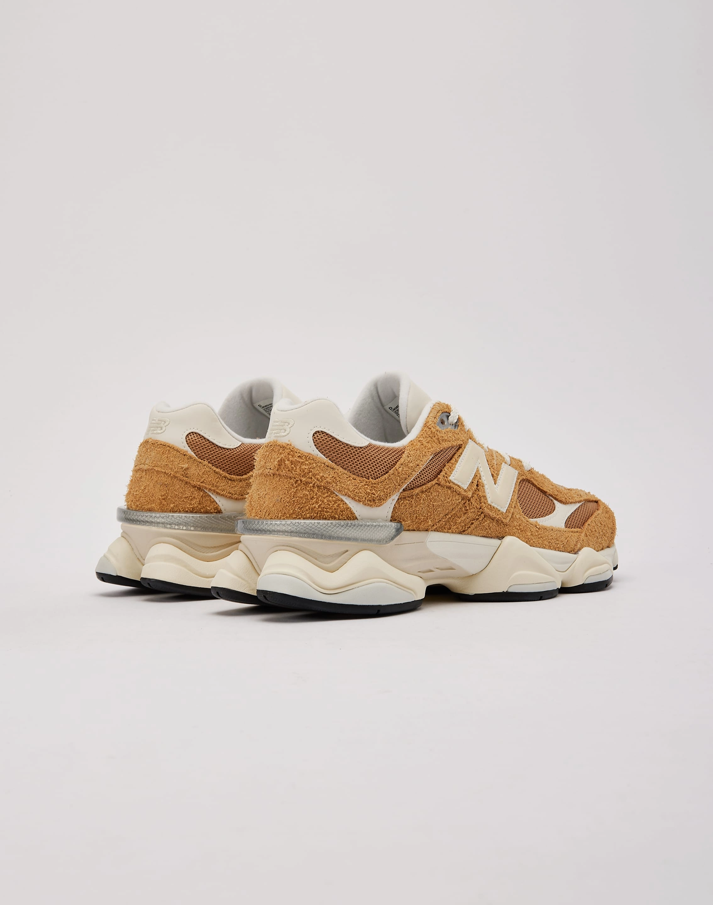 New Balance 9060 Cushioned Shoes