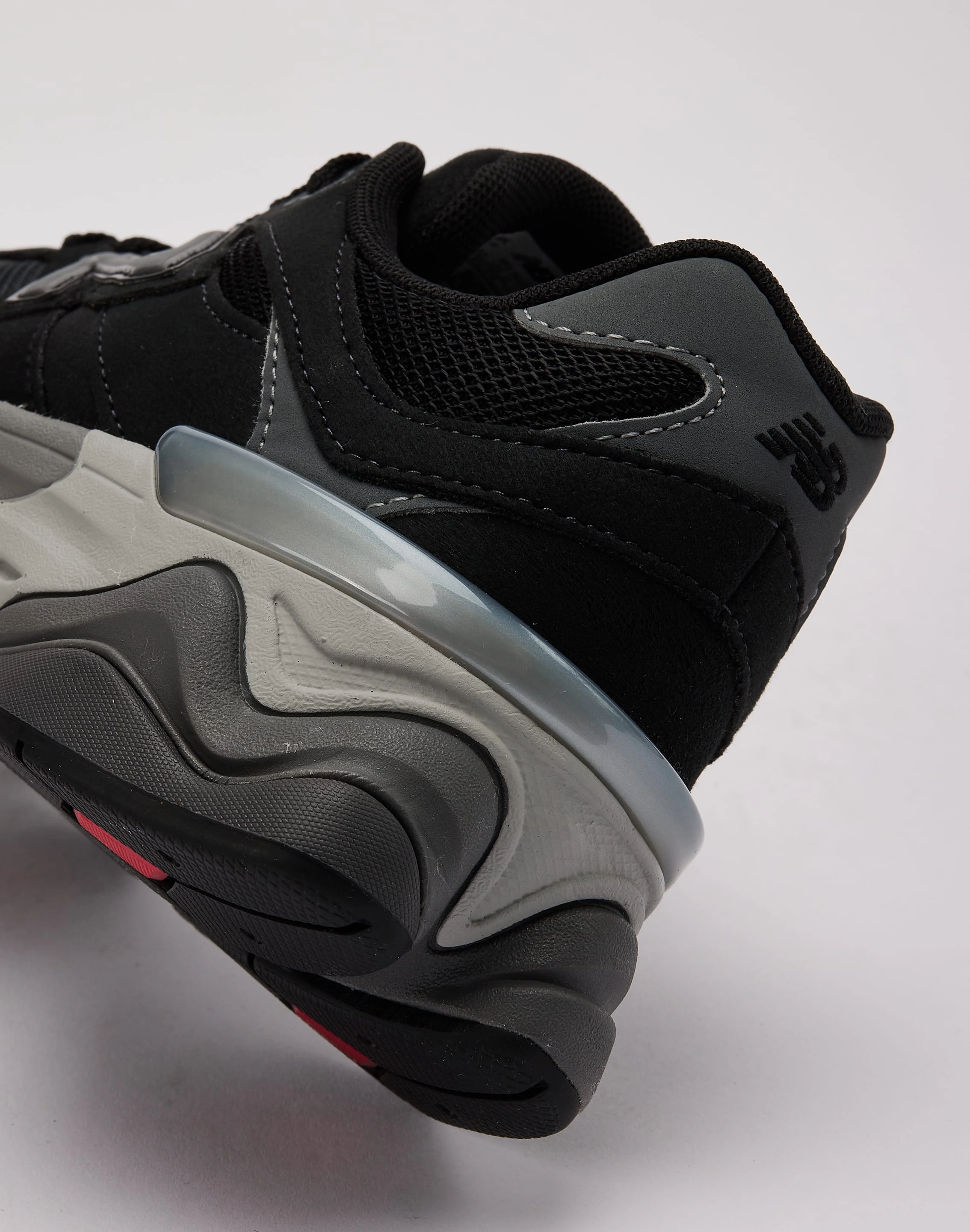 New Balance 9060 Grade-School Golf Ready Sneakers