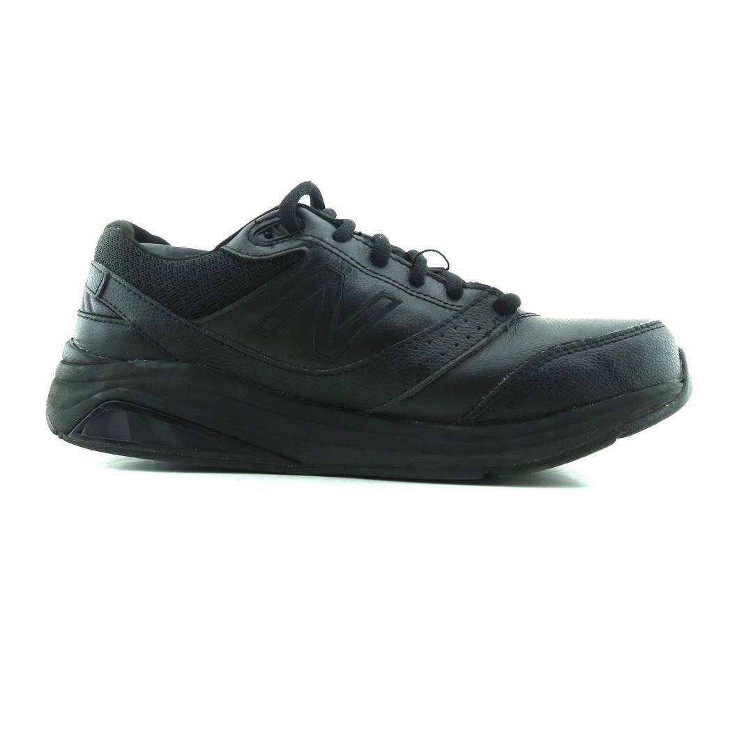 NEW BALANCE 928V3 New Balance casual shoe looks