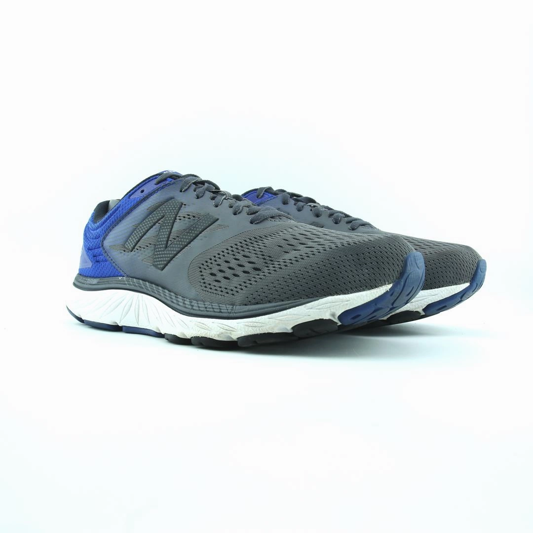 NEW BALANCE 940V4 New Balance trainer visuals