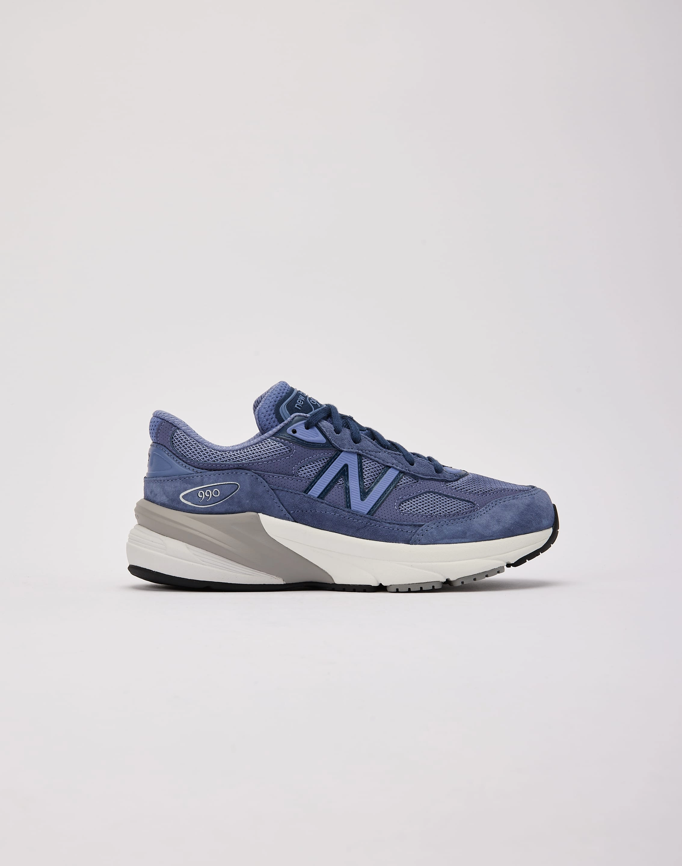 New Balance 990V6 Grade-School New Balance sneakers with cushioned midsoles