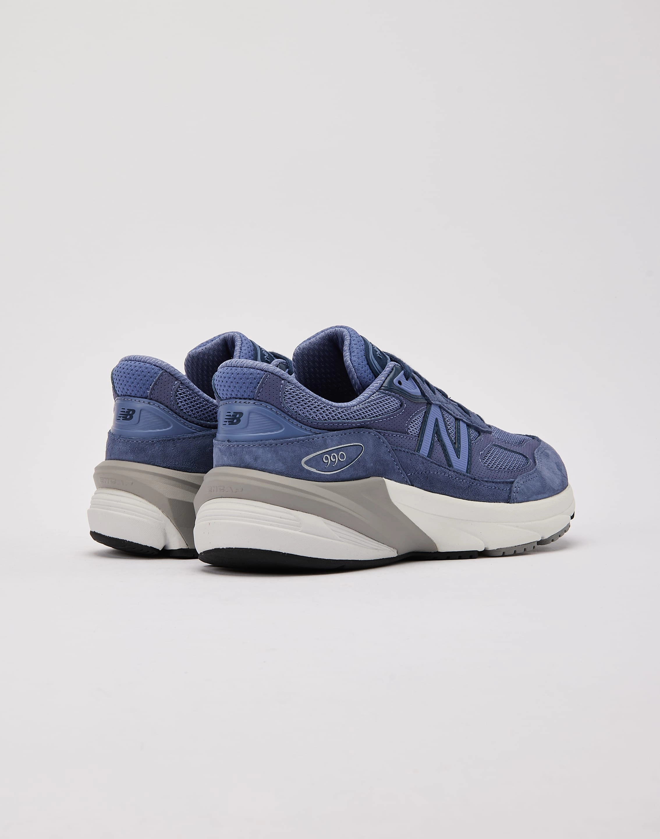 New Balance 990V6 Grade-School Cushioned Shoes