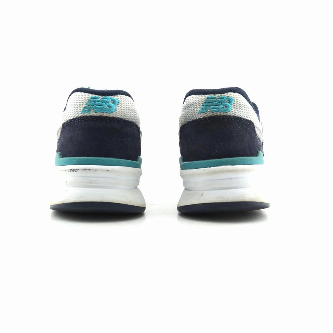 NEW BALANCE 997H New Balance casual shoe looks