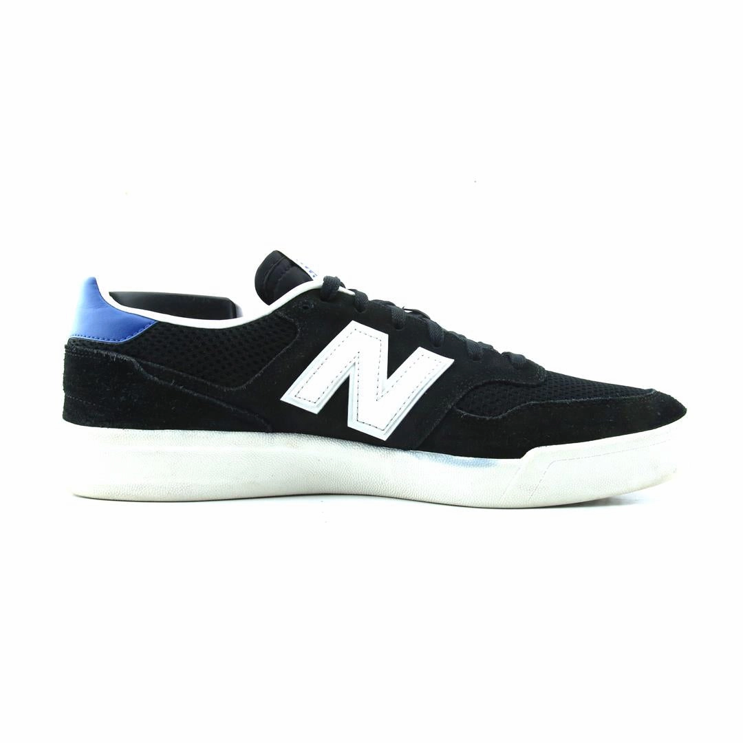 NEW BALANCE CRT300V2 stylish New Balance designs