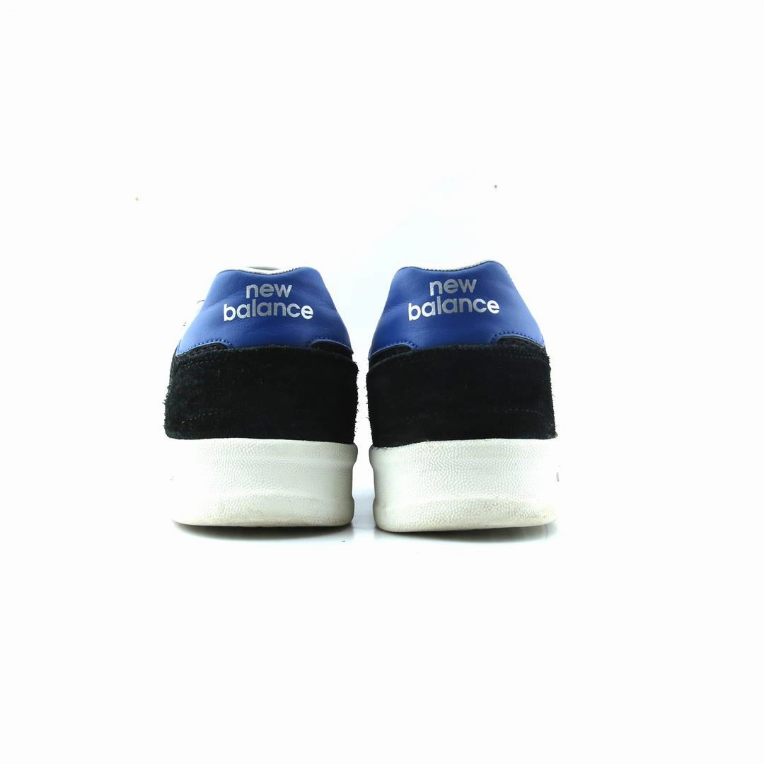 NEW BALANCE CRT300V2 stylish New Balance designs