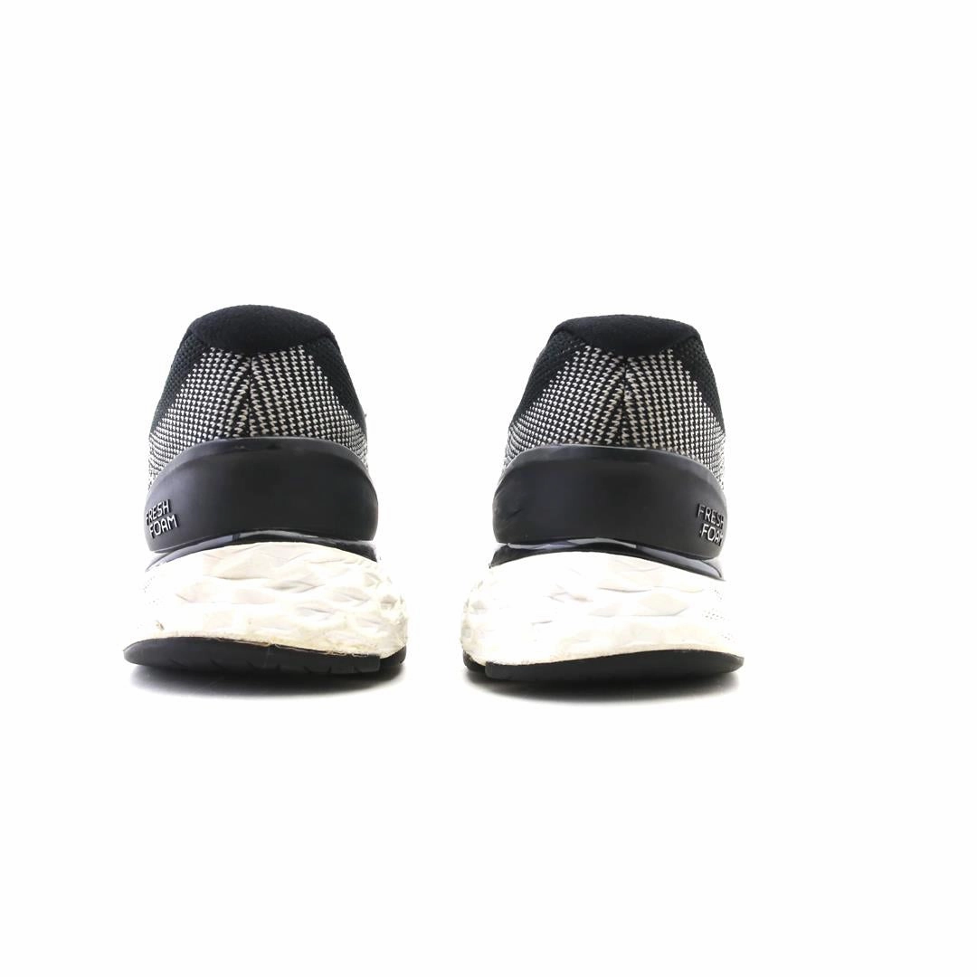 NEW BALANCE FRESH FOAM 880 V10 retro New Balance shoe shots