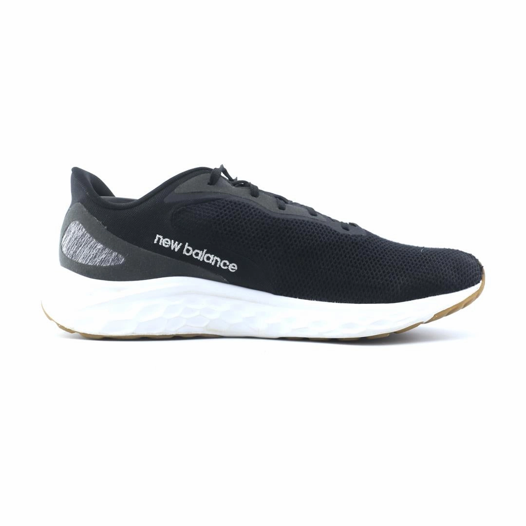 NEW BALANCE FRESH FOAM ARISHI V4 New Balance trainer visuals