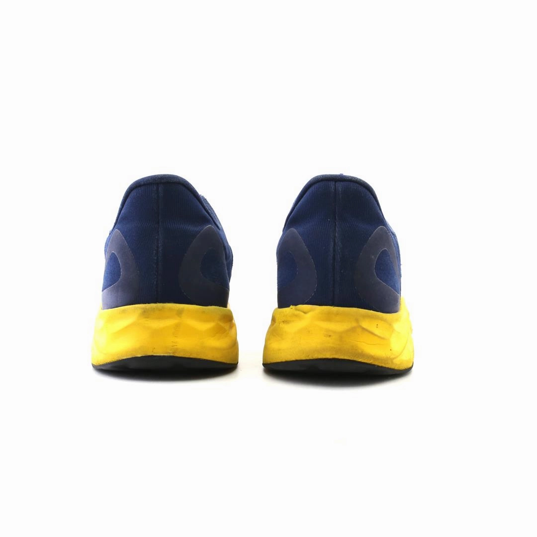 NEW BALANCE FRESH FOAM ARISHI V4 retro New Balance shoe shots