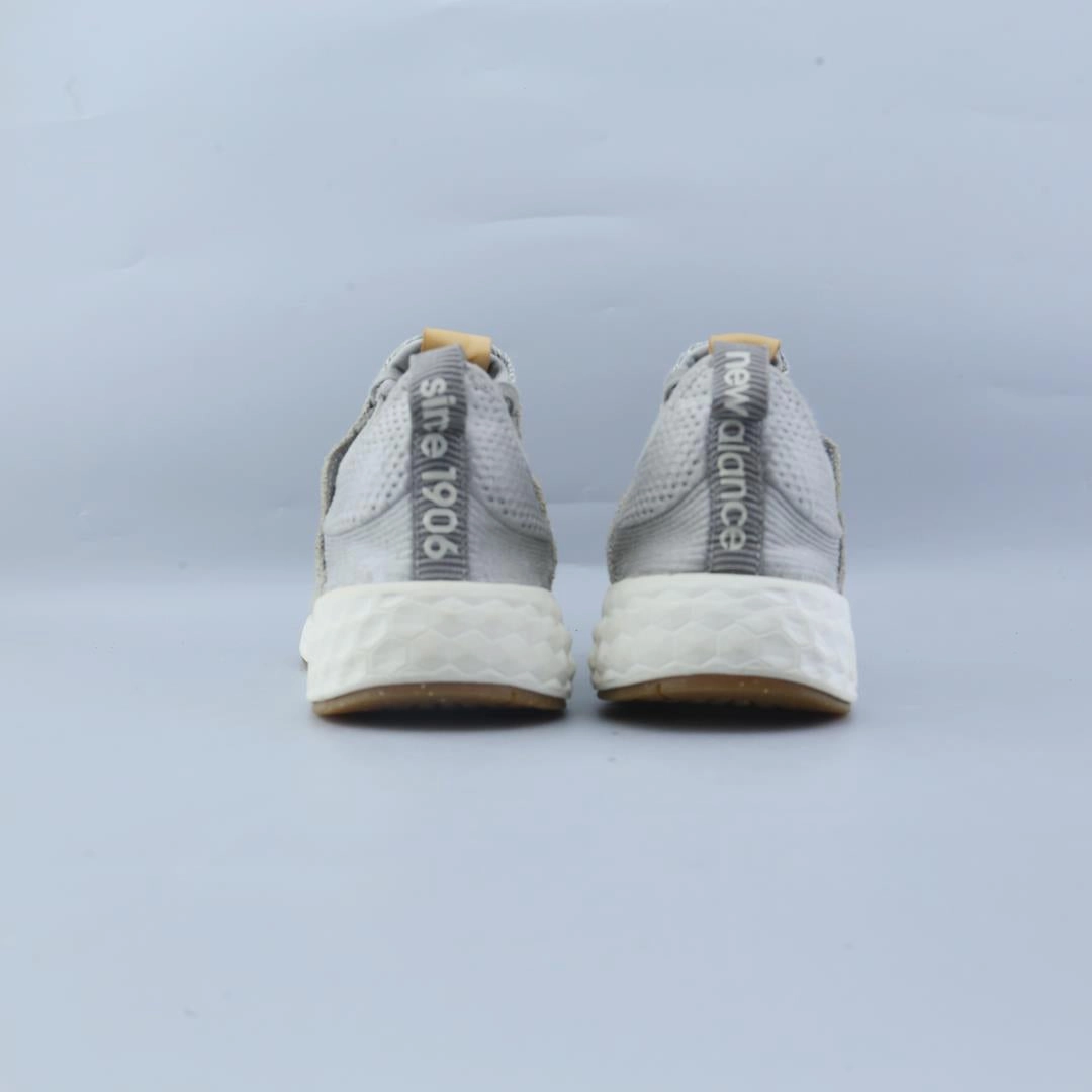 NEW BALANCE FRESH FOAM CRUZ V1 stylish New Balance designs