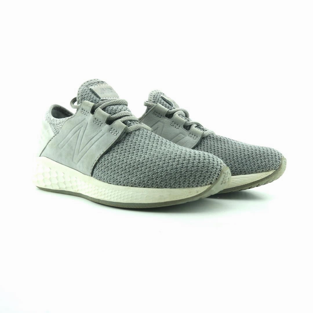 NEW BALANCE  FRESH FOAM CRUZ V2 New Balance casual shoe looks