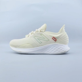 NEW BALANCE FRESH FOAM ROAV New Balance supportive sneaker models