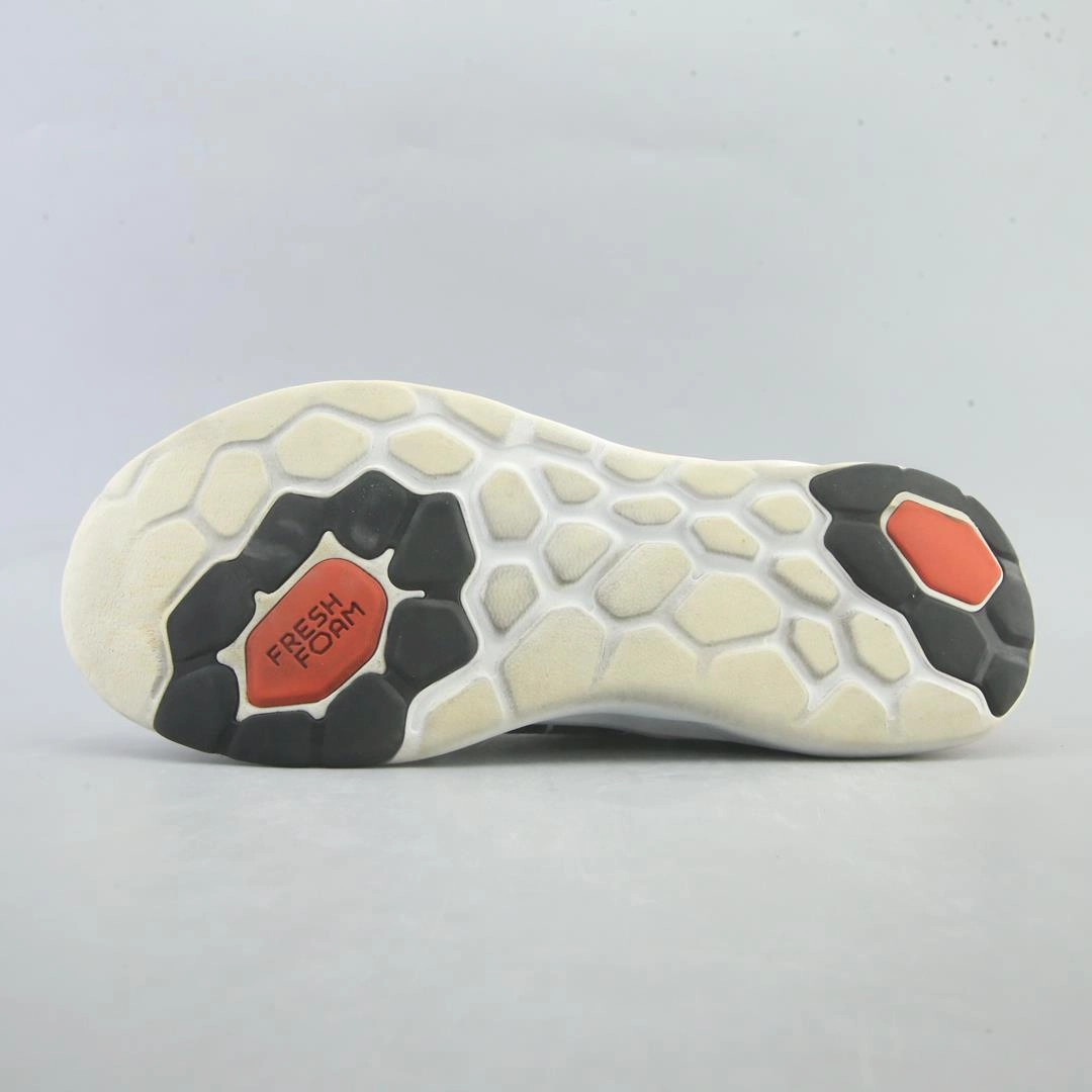 NEW BALANCE FRESH FOAM ROAV V2 New Balance trainer visuals
