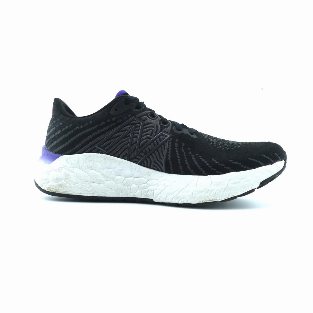 NEW BALANCE FRESH FOAM VONGO V5 New Balance casual shoe looks