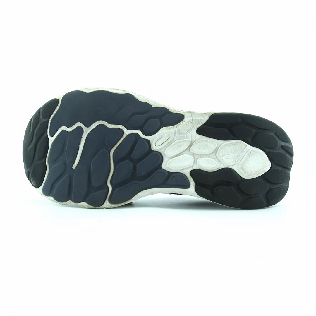 NEW BALANCE FRESH FOAM X 1080V11 New Balance trainer visuals