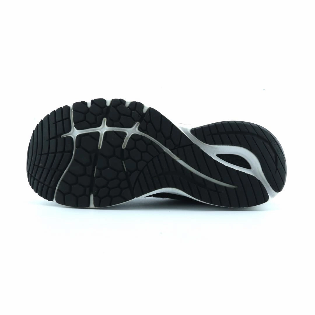 NEW BALANCE FRESH FOAM X 860V12 stylish New Balance designs
