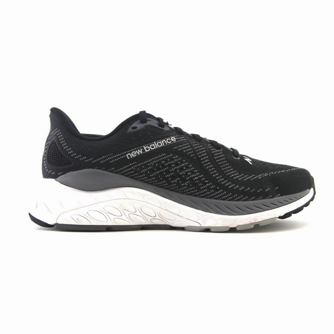 NEW BALANCE FRESH FOAM X 860V13 retro New Balance shoe shots