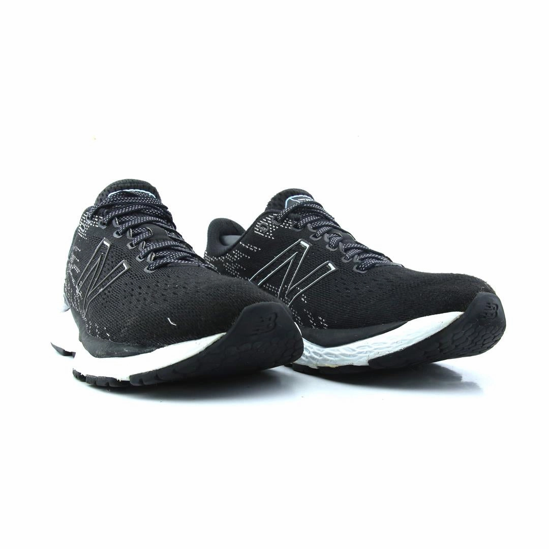 NEW BALANCE FRESH FOAM X 880 V11 New Balance trainer visuals