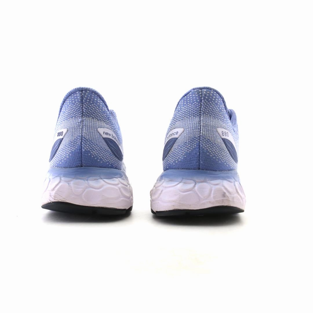 NEW BALANCE FRESH FOAM X 880 V12 retro New Balance shoe shots