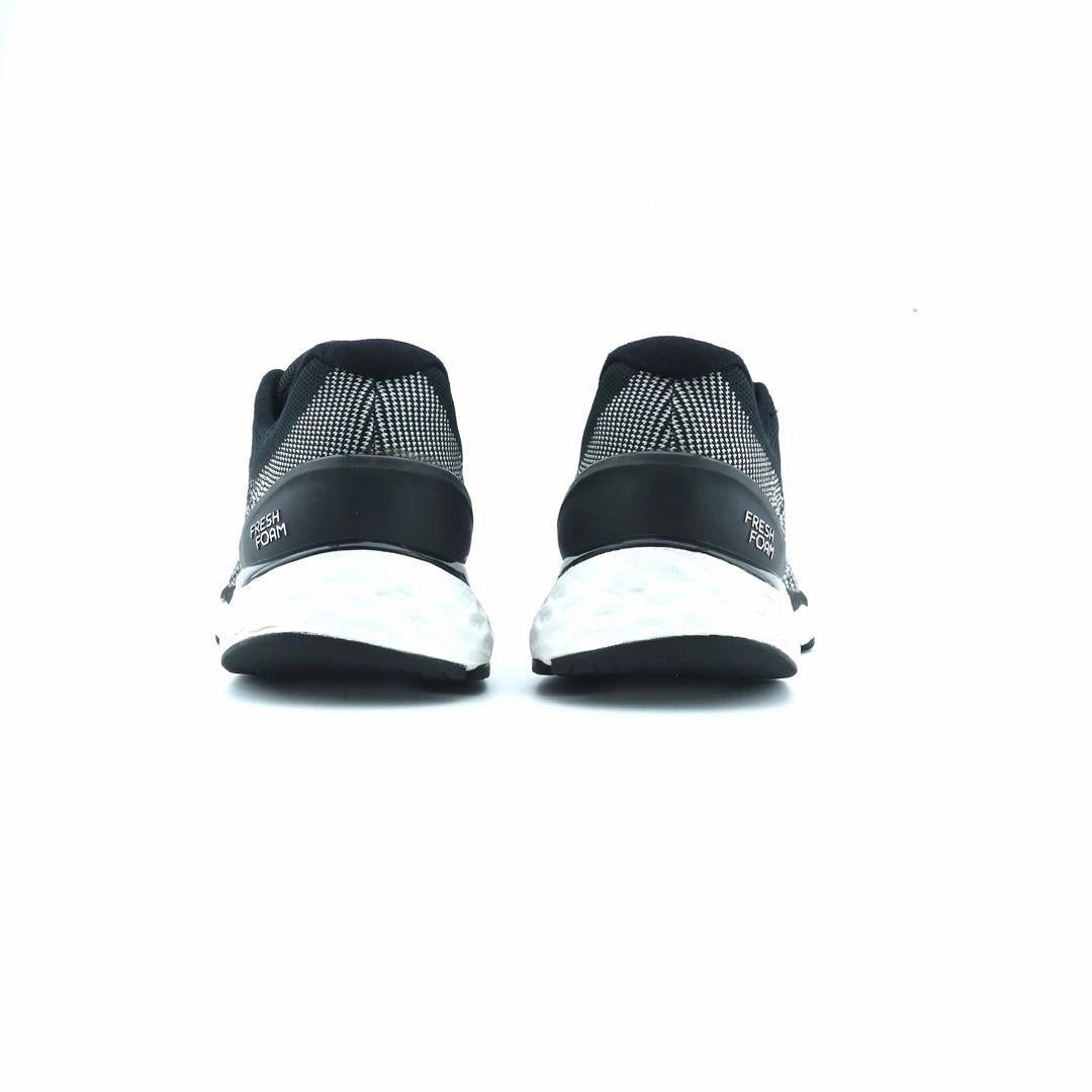 NEW BALANCE FRESH FOAM X 880V10 stylish New Balance designs