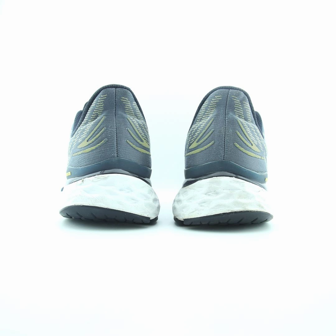 NEW BALANCE FRESH FOAM X 880V11 New Balance trainer visuals
