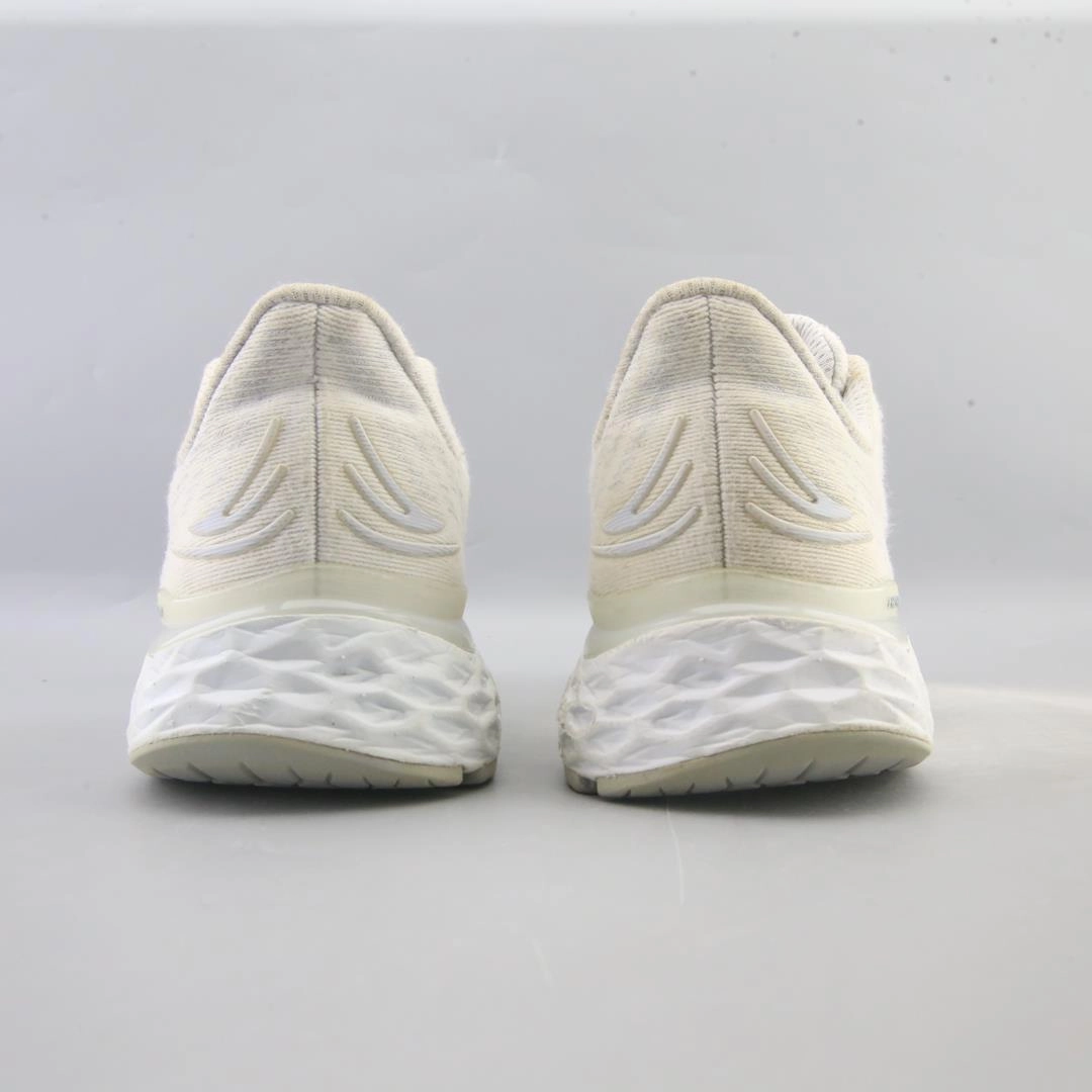 NEW BALANCE FRESH FOAM X 880V11 retro New Balance shoe shots