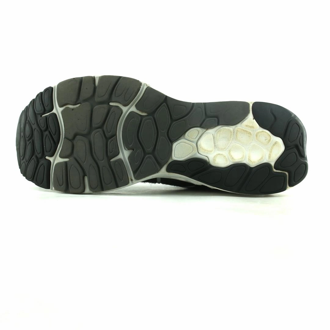 NEW BALANCE FRESH FOAM X 880V12 retro New Balance shoe shots