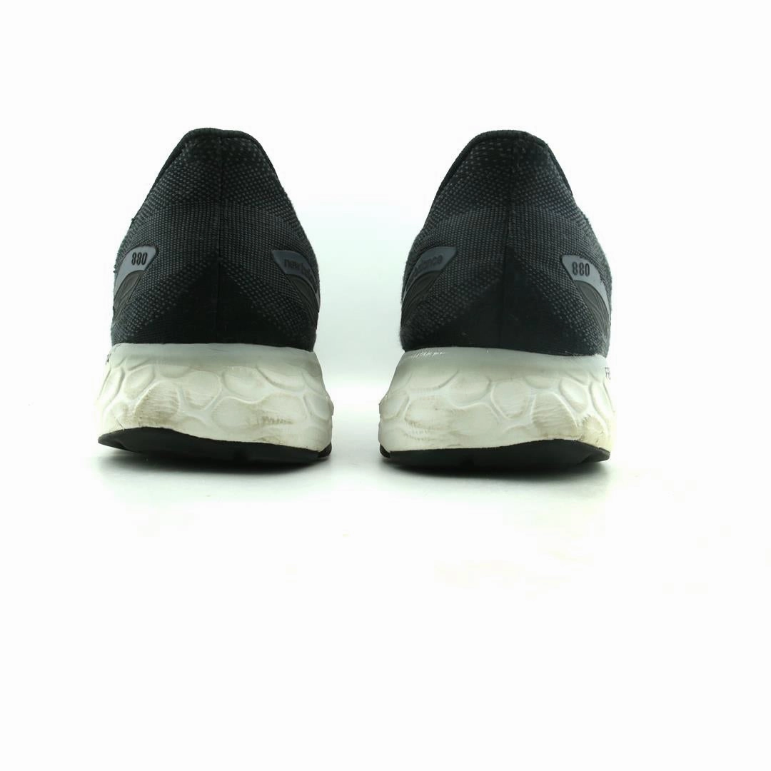 NEW BALANCE FRESH FOAM X 880V12 retro New Balance shoe shots