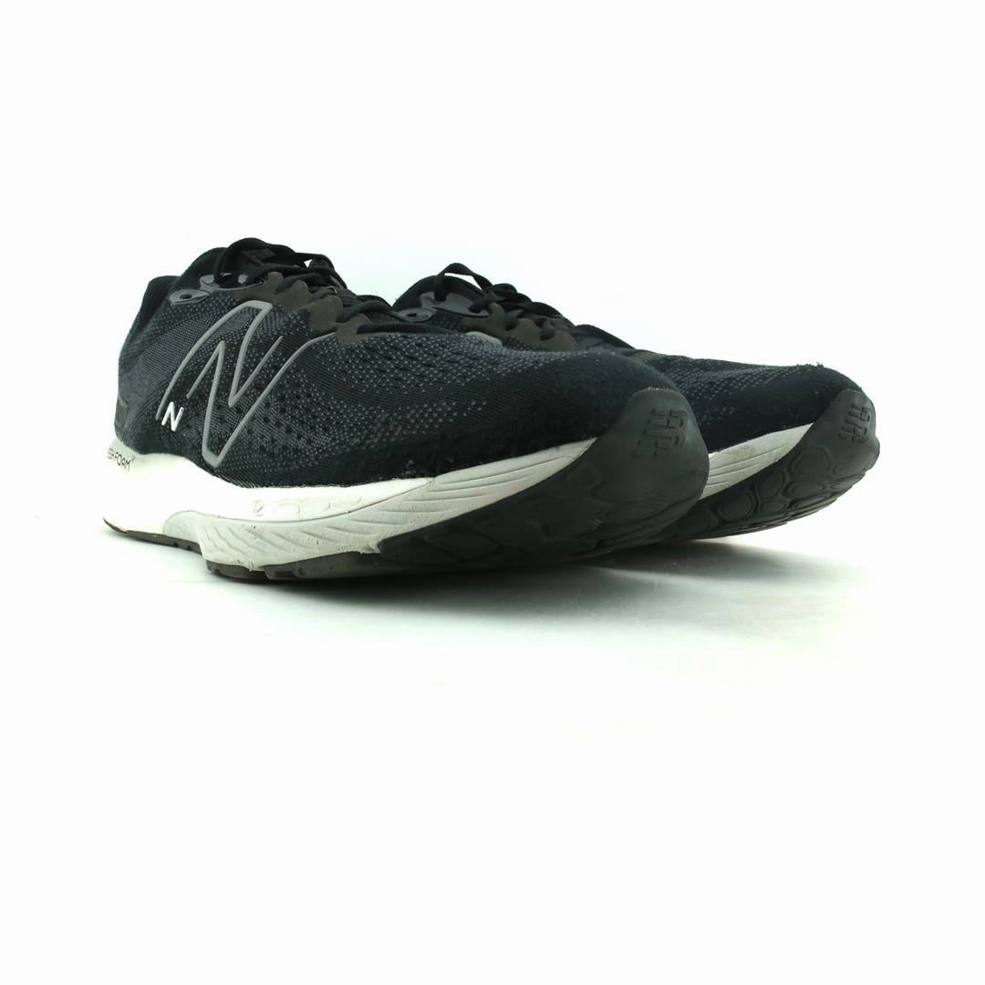 NEW BALANCE FRESH FOAM X 880V12 retro New Balance shoe shots