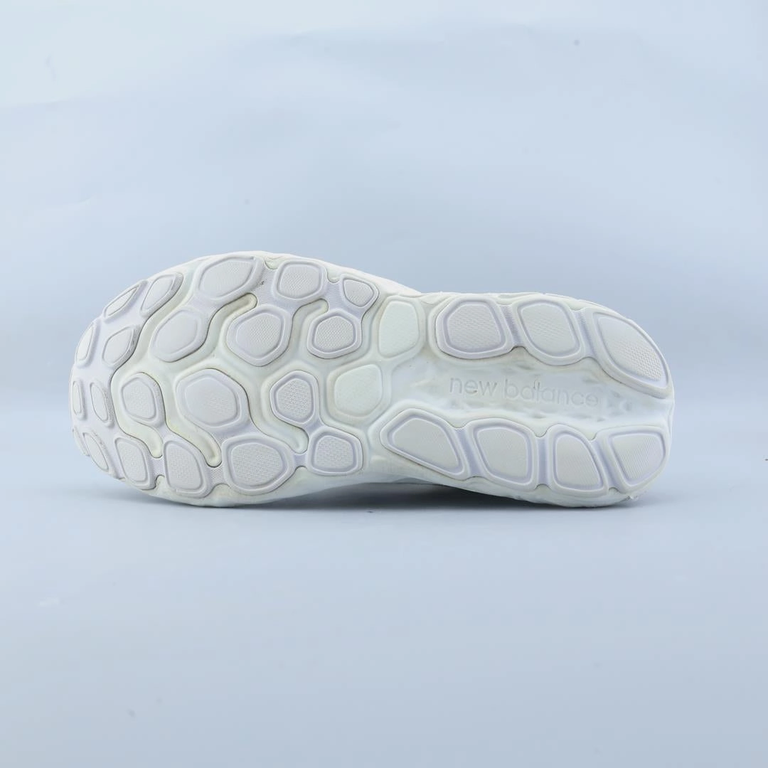 NEW BALANCE FRESH FOAM X EVOZ V3 stylish New Balance designs