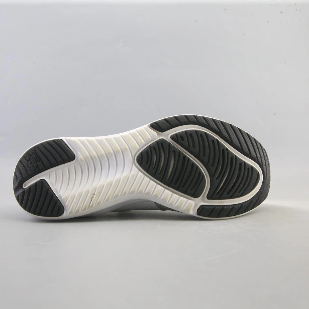 NEW BALANCE FUEL CORE NERGIZE retro New Balance shoe shots