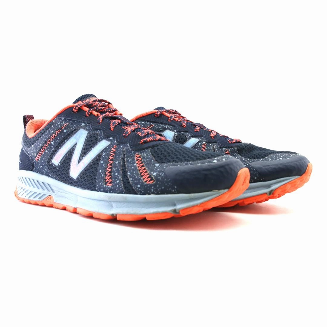 NEW BALANCE FUEL CORE REVLITE T590 V4 retro New Balance shoe shots