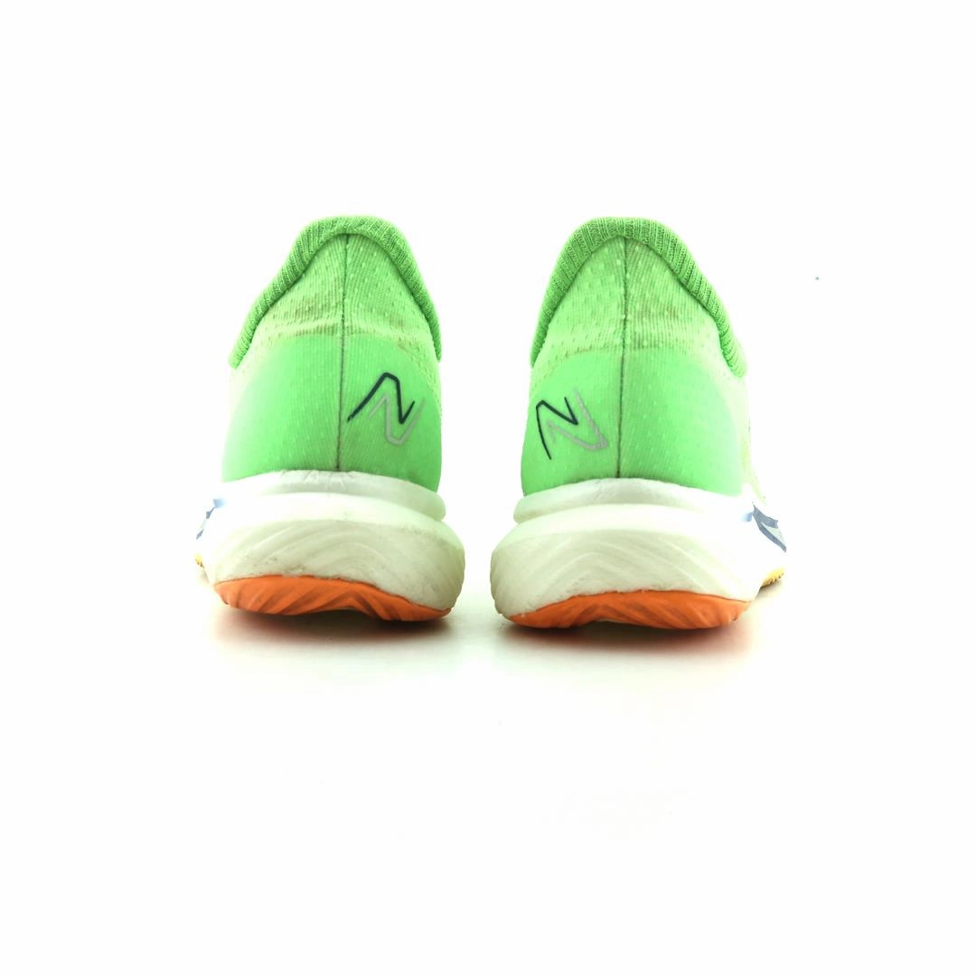 NEW BALANCE FUELCELL REBEL V3 New Balance casual shoe looks