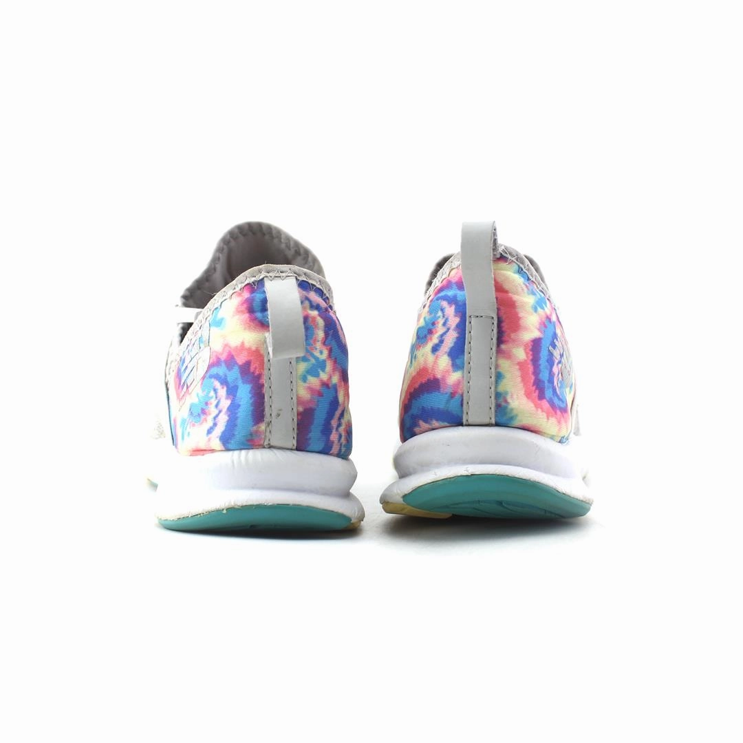 NEW BALANCE FUELCORE NERGIZE V1 retro New Balance shoe shots