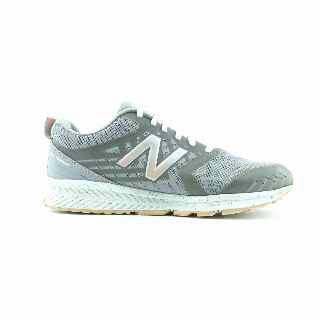 NEW BALANCE FUELCORE NITREL V1 New Balance trainer visuals