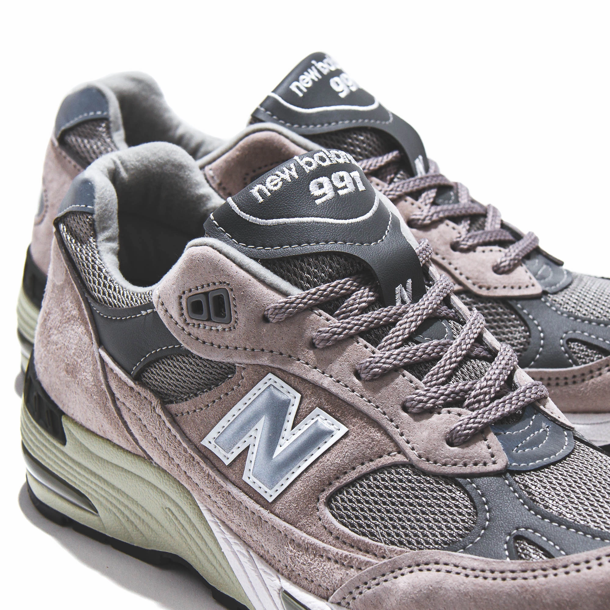 New Balance Men 991 Silver Grey Made In England M991GL classic New Balance pictures