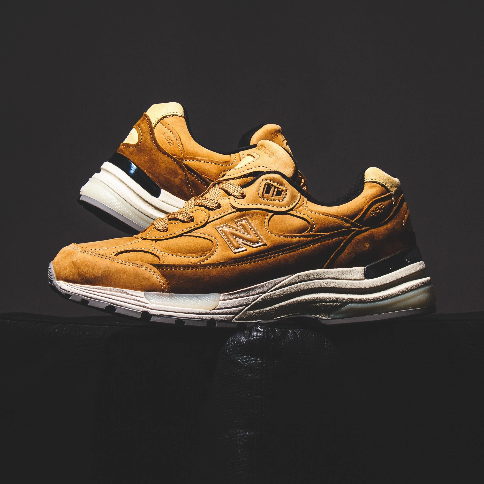 New Balance Men 992 Tan Made In USA M992LX classic New Balance pictures