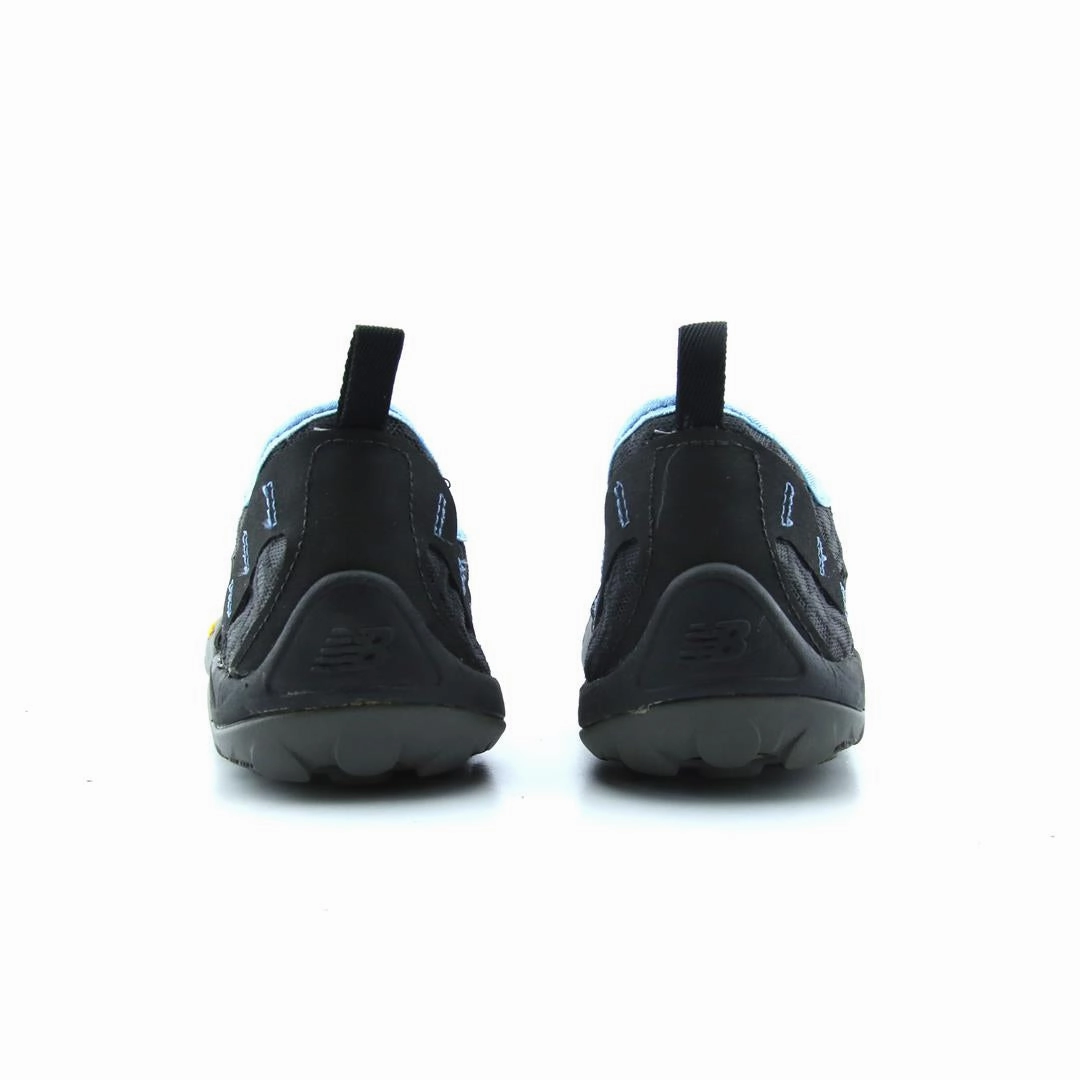 NEW BALANCE MINIMUS 10 New Balance casual shoe looks