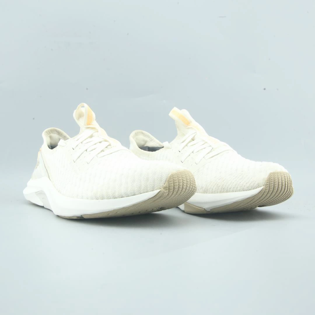 NEW BALANCE NERGIZE SPORT V4 New Balance trainer visuals