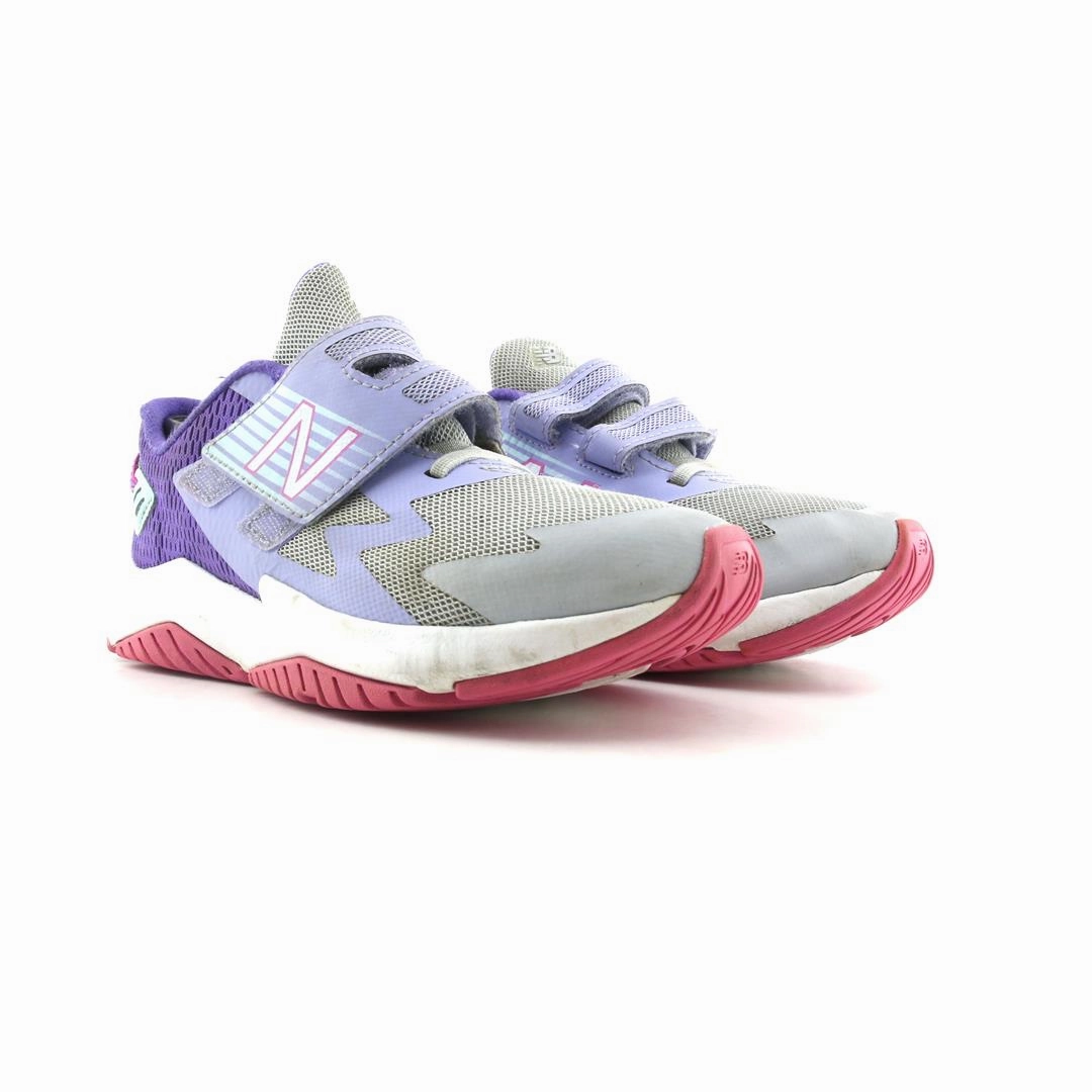 NEW BALANCE RAVE RUN V1 New Balance casual shoe looks