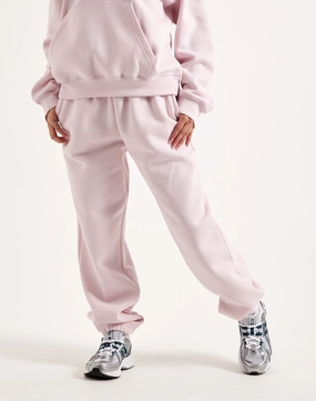 New Balance Sport Essentials Fleece Joggers New Balance sneakers with cushioned midsoles