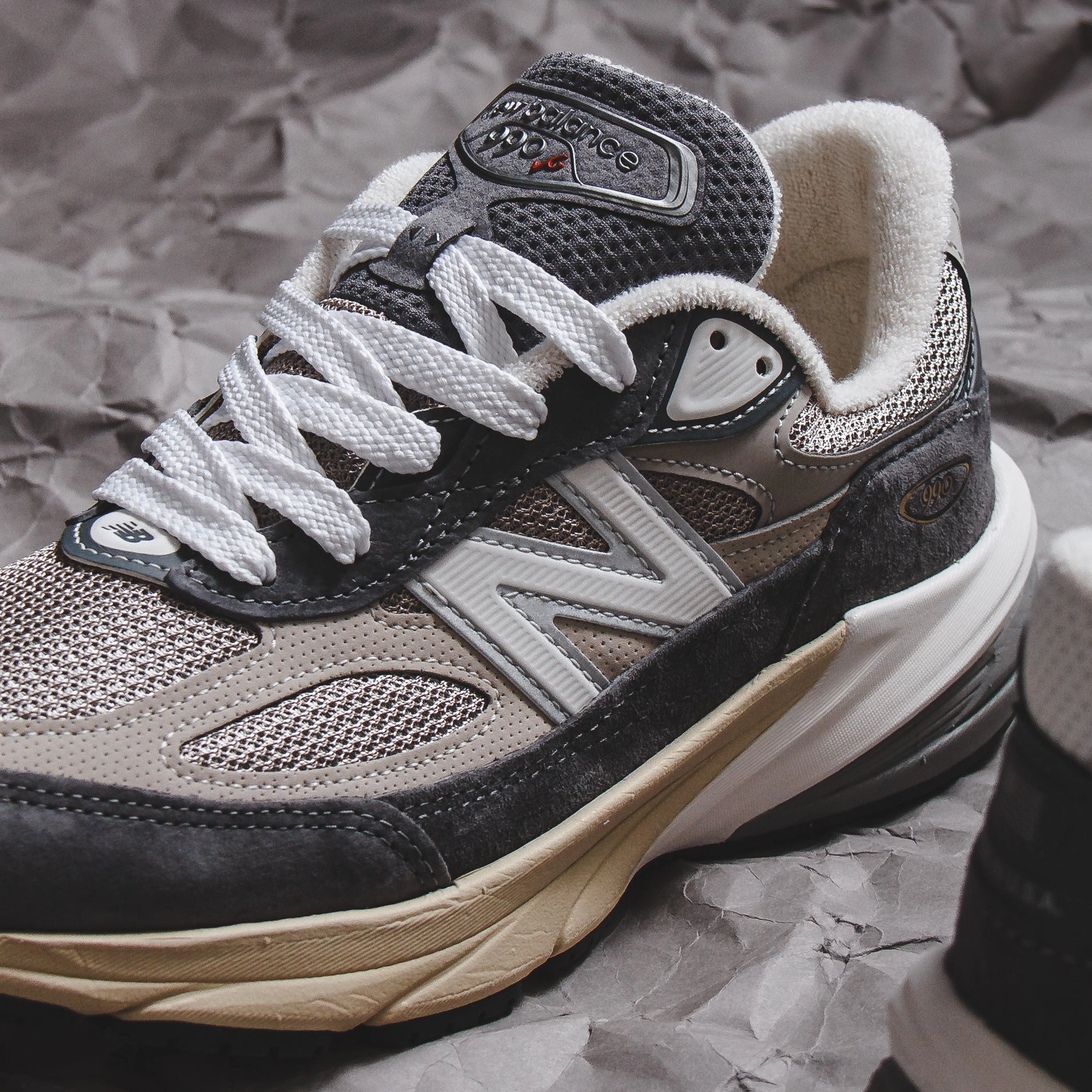 New Balance Unisex 990v6 Castlerock U990GR6 classic New Balance pictures