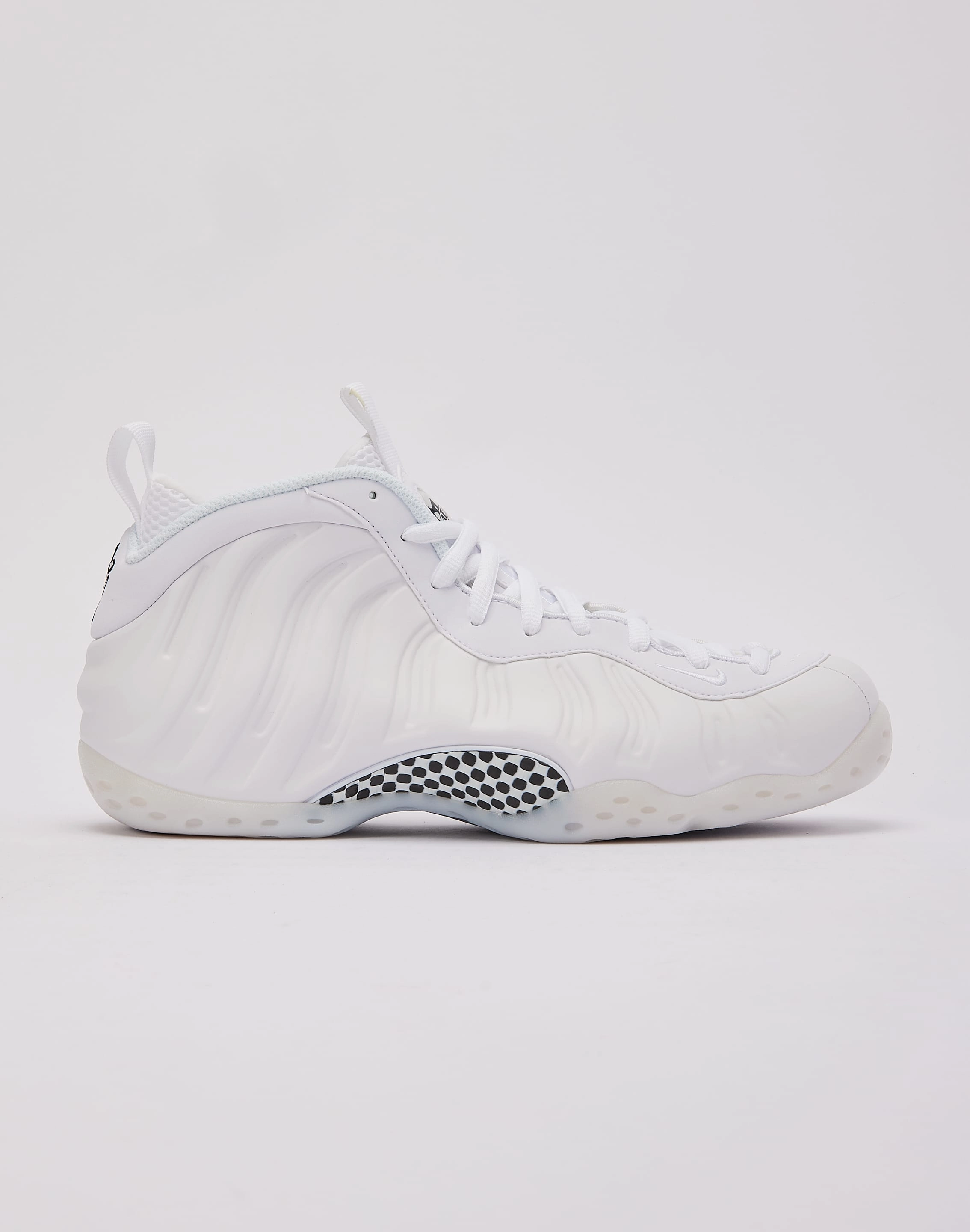 Nike Air Foamposite One 'Triple White' Nike lightweight shoes for daily running
