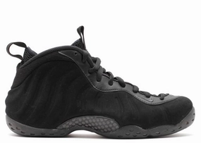 Nike Air Foamposite One Black Suede (WORN) Nike athletic shoes with flyknit design